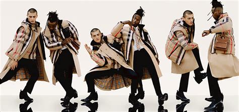 burberry singing in the rain song|Burberry launches its “Singing in the rain” ad whilst teaming up .